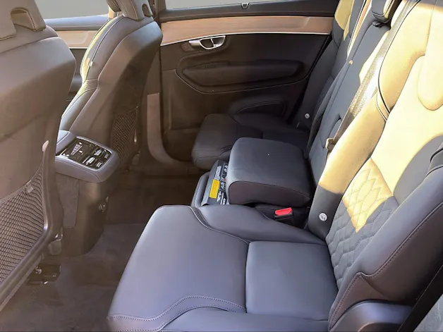 Volvo XC90 B5 Benzin Mild Hybrid AWD Ultra Bright Geartronic