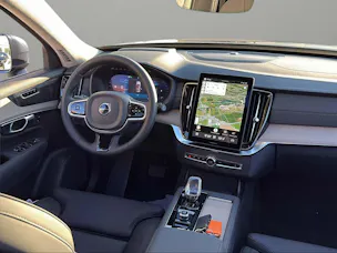 Volvo XC90 B5 Benzin Mild Hybrid AWD Ultra Bright Geartronic