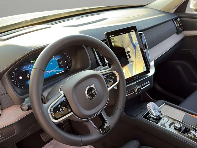 Volvo XC90 B5 Benzin Mild Hybrid AWD Ultra Bright Geartronic