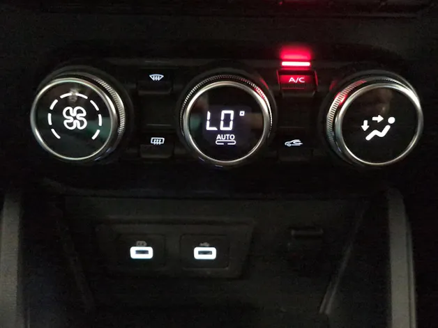 Dacia Duster TCe 150 Extreme EDC 4x2