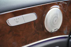 Mercedes-Benz E 300 Avantgarde 9G-Tronic
