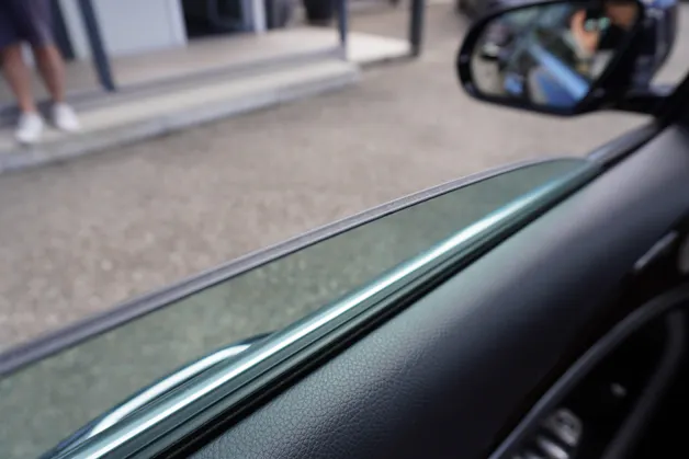Mercedes-Benz E 300 Avantgarde 9G-Tronic