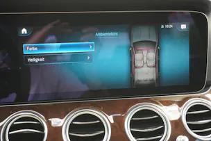 Mercedes-Benz E 300 Avantgarde 9G-Tronic