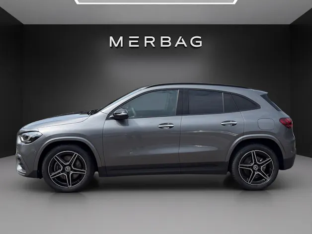 MERCEDES-BENZ GLA 250 4Matic 8G-DCT Swiss Star