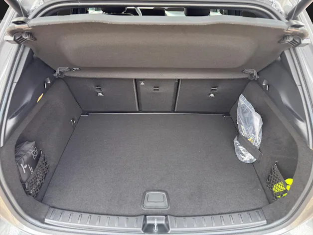 MERCEDES-BENZ GLA 250 4Matic 8G-DCT Swiss Star