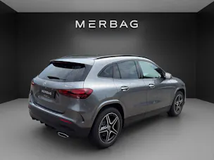 MERCEDES-BENZ GLA 250 4Matic 8G-DCT Swiss Star