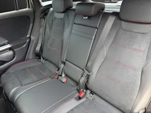 MERCEDES-BENZ GLA 250 4Matic 8G-DCT Swiss Star