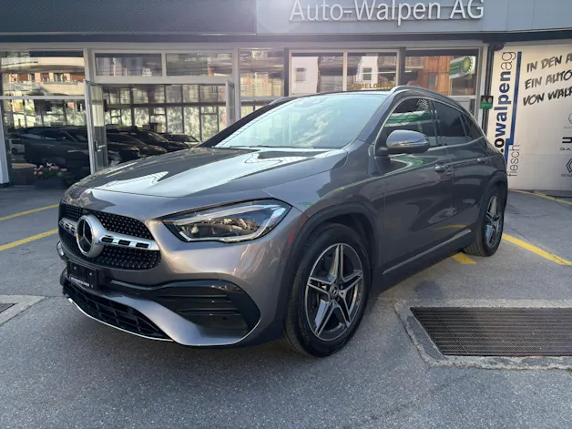 Mercedes-Benz GLA 250 AMG Line 4Matic