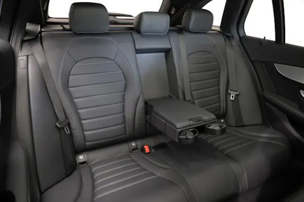 Mercedes-Benz C 220d SwissStar AMG L.4M