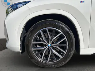BMW X1 xDrive 23i 48V M Sport