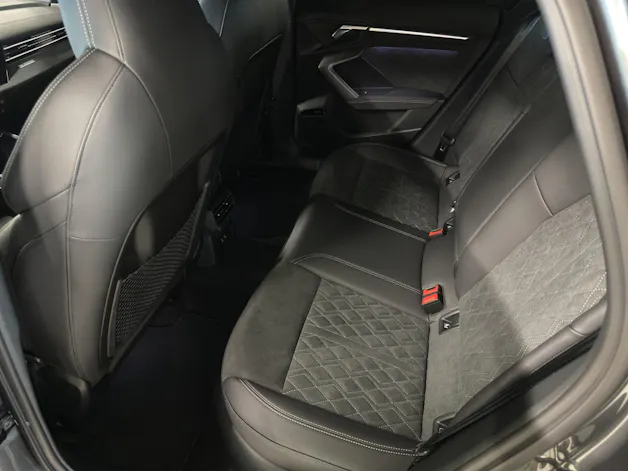 AUDI S3 Sportback TFSI quattro S-tronic