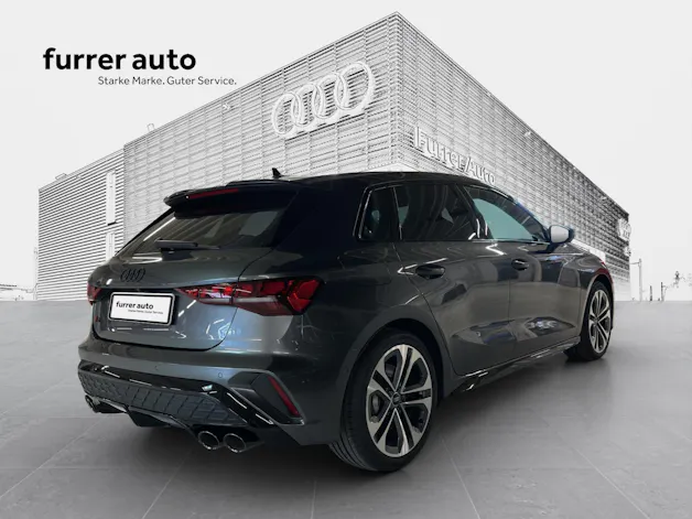 AUDI S3 Sportback TFSI quattro S-tronic