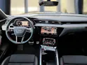 Audi Q8 50 e-tron Black Edition quattro Mythosschwarz Metallic