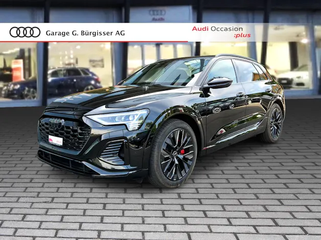 Audi Q8 50 e-tron Black Edition quattro Mythosschwarz Metallic