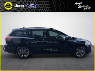 FORD Focus Station Wagon 1.0i EcoB Hybrid 155 ST-Line