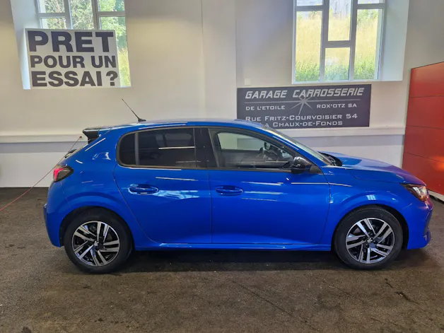 Peugeot 208 1.2 PureTech Allure Pack EAT8
