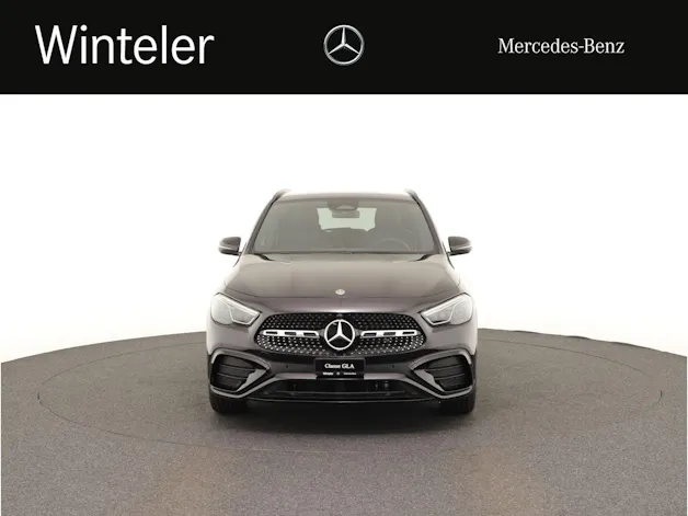 Mercedes-Benz GLA 200 Night Star 7G-D