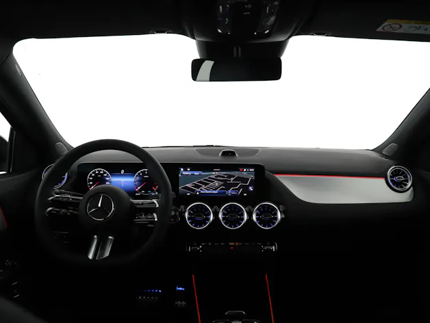 Mercedes-Benz GLA 200 Night Star 7G-D