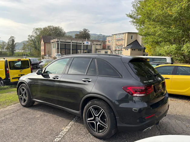 MERCEDES-BENZ GLC 300 d AMG Line 4Matic 9G-Tronic