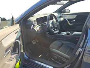 MERCEDES-BENZ CLA 250 4Matic AMG Line 7G-DCT