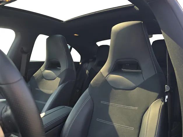 MERCEDES-BENZ CLA 250 4Matic AMG Line 7G-DCT