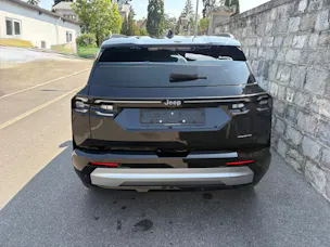 Jeep Compass Elektro 74kWh First Edition