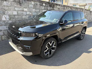 Jeep Compass Elektro 74kWh First Edition