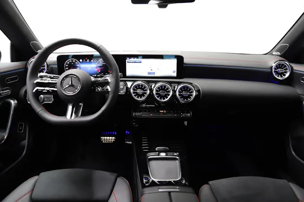 Mercedes-Benz CLA Shooting Brake 250 4Matic 8G-DCT