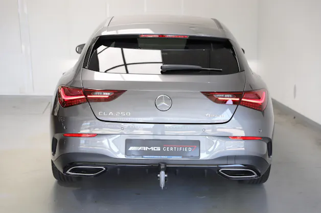 Mercedes-Benz CLA Shooting Brake 250 4Matic 8G-DCT