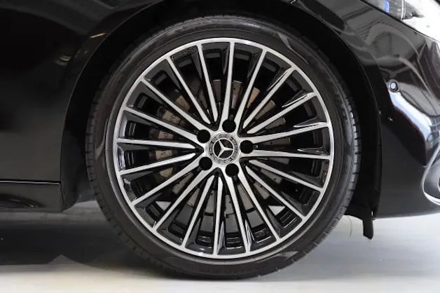 MERCEDES-BENZ C 220 d T 4M Swiss Star