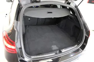 MERCEDES-BENZ C 220 d T 4M Swiss Star