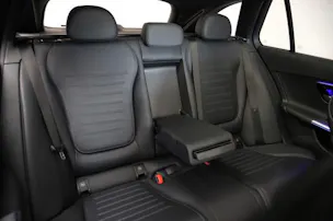 MERCEDES-BENZ C 220 d T 4M Swiss Star