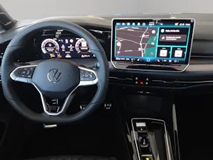 VW Golf 1.5 e TSI mHEV R-Line DSG