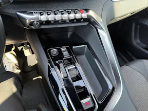 PEUGEOT 3008 1.6 PHEV Allure Pack