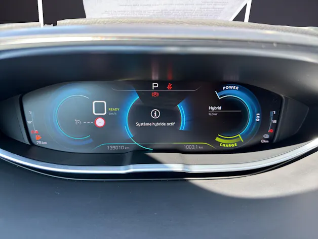 PEUGEOT 3008 1.6 PHEV Allure Pack