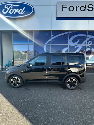 FORD TOURNEO COURIERier 1.0 EcoBoost A Active/125CV/Aut.