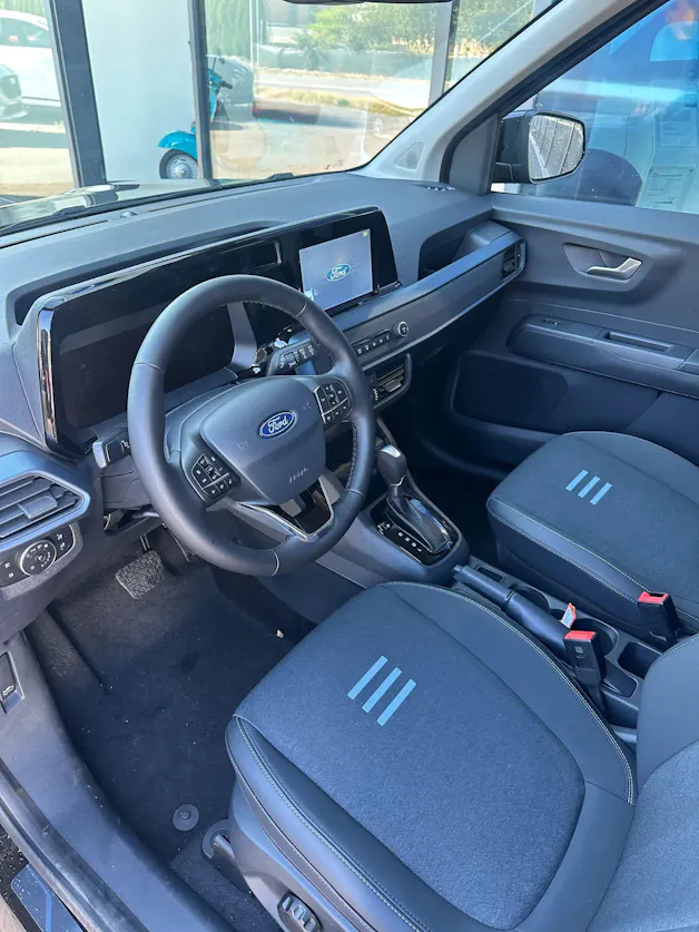 FORD TOURNEO COURIERier 1.0 EcoBoost A Active/125CV/Aut.