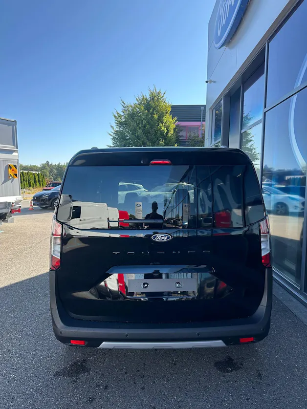 FORD TOURNEO COURIERier 1.0 EcoBoost A Active/125CV/Aut.