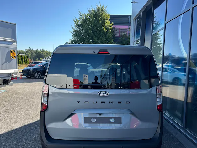 Ford TOURNEO COURIERier 1.0 EcoBoost A Active/125CV/Aut.