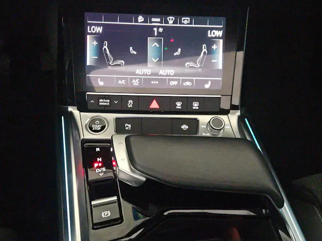AUDI e-tron 55 S Line quattro