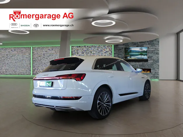 AUDI e-tron 55 S Line quattro