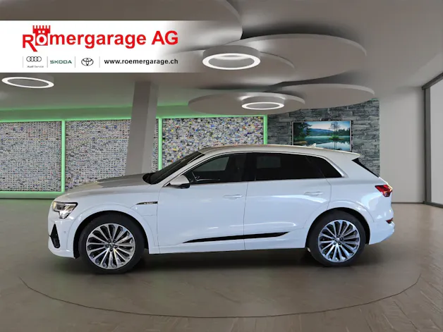 AUDI e-tron 55 S Line quattro