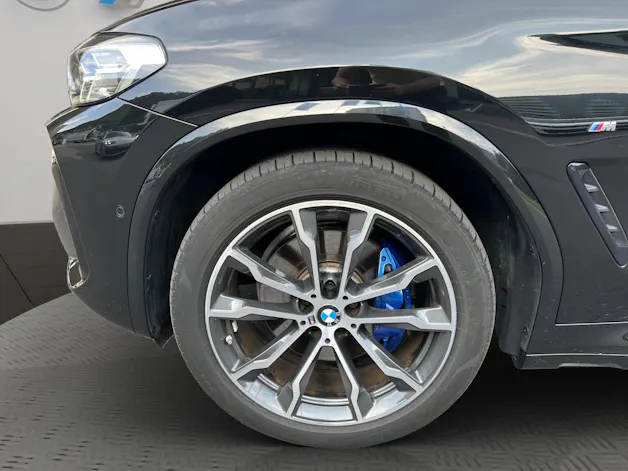 BMW X3 M40i