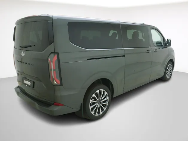 Ford Tourneo Custom L2 2.5 Plug-in-Hybrid Titanium X
