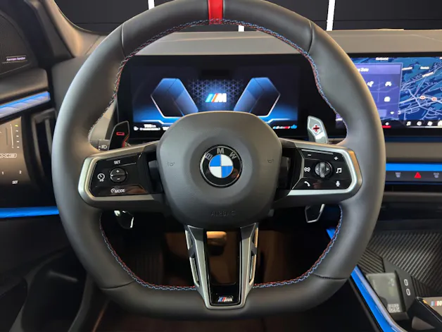 BMW X3 M50i