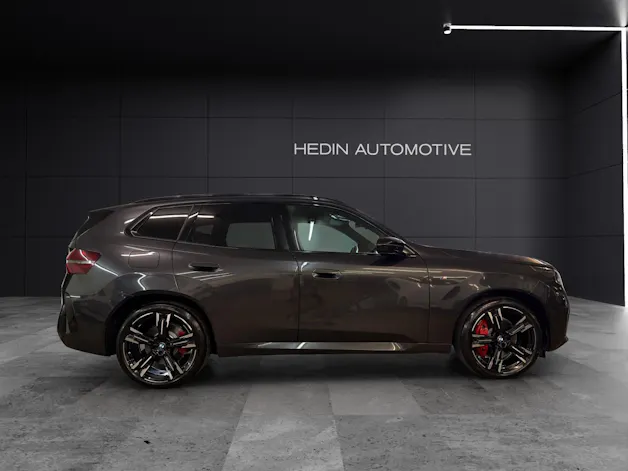 BMW X3 M50i
