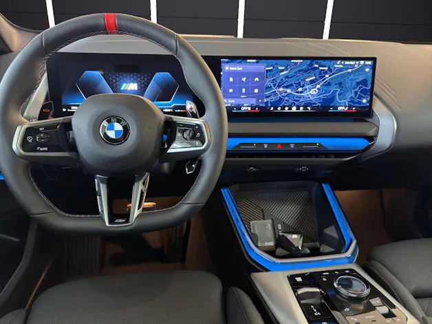 BMW X3 M50i