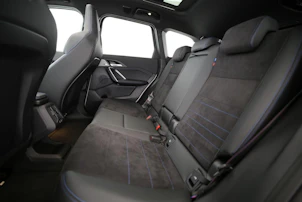 image du véhicule BMW X1 30e xDrive paddles