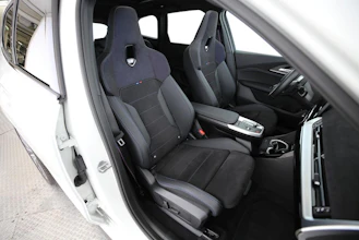 https://vehicle.imgix.net/4408004/53812b5a-4da1-4e10-89ed-a08274d506f9.jpg