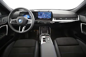 BMW X1 30e xDrive paddles